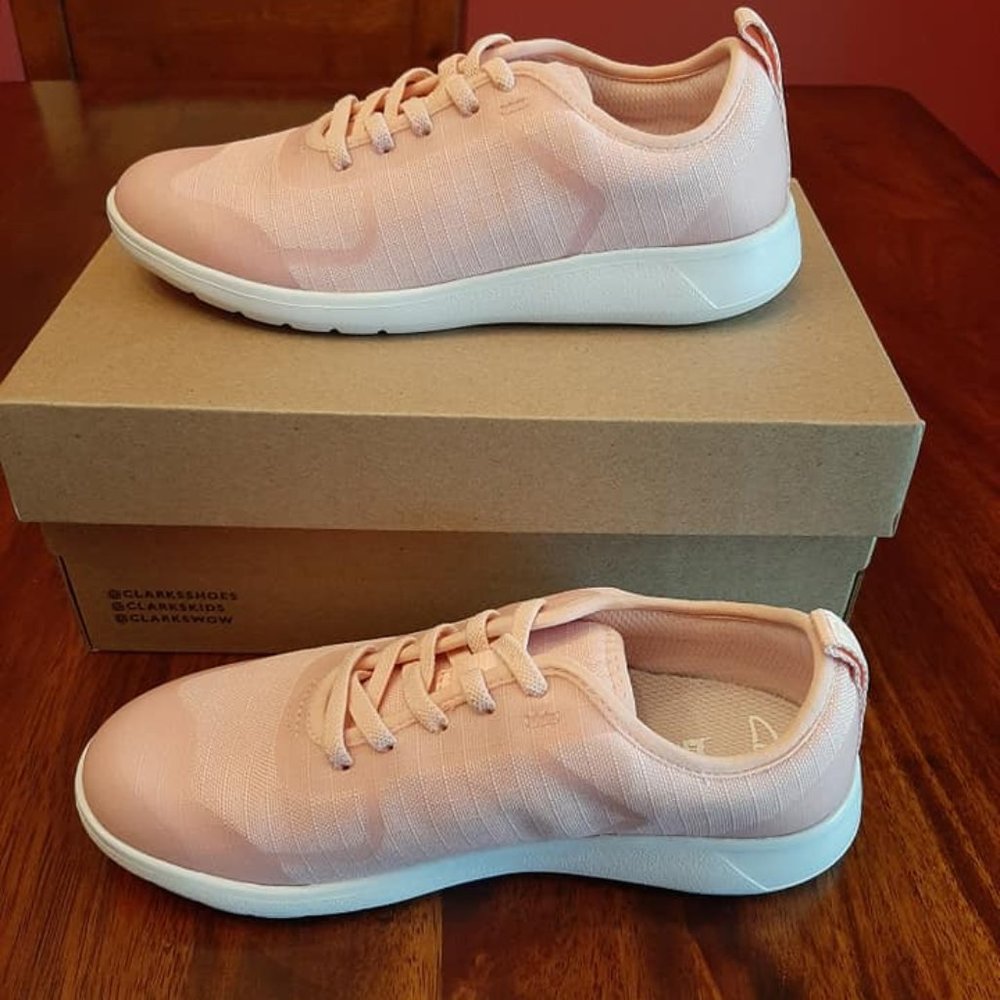 Clarks Children Pink Sneakers - NWT - Size 1